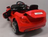 Auto elettrico per bambini M4 rosso