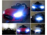 Auto elettrico per bambini pre deti AUDI R8 Sport rosso